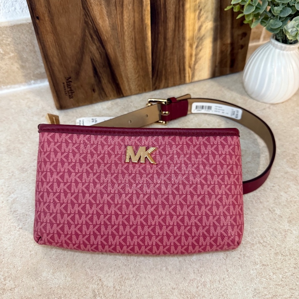 MICHAEL KORS